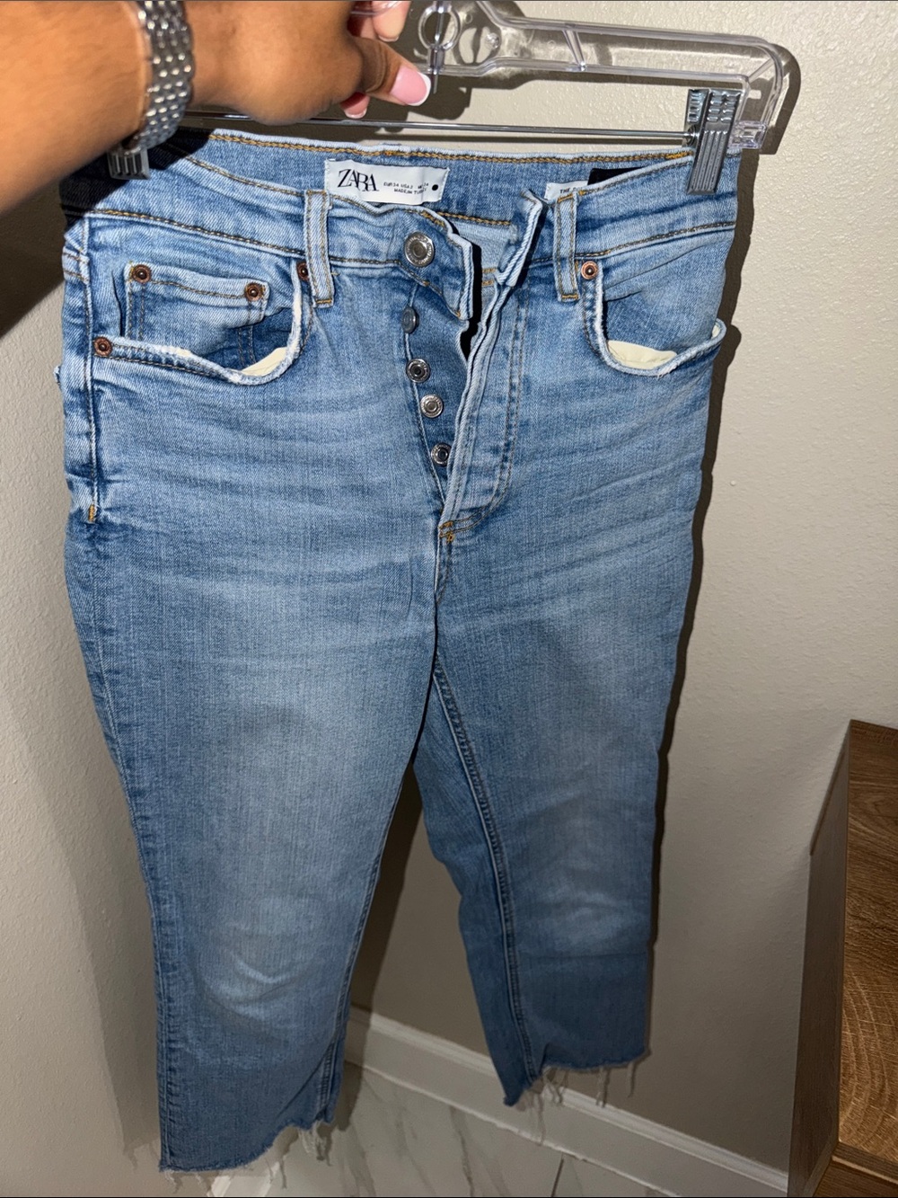 ZARA Light Blue Cropped Button-Fly Jeans